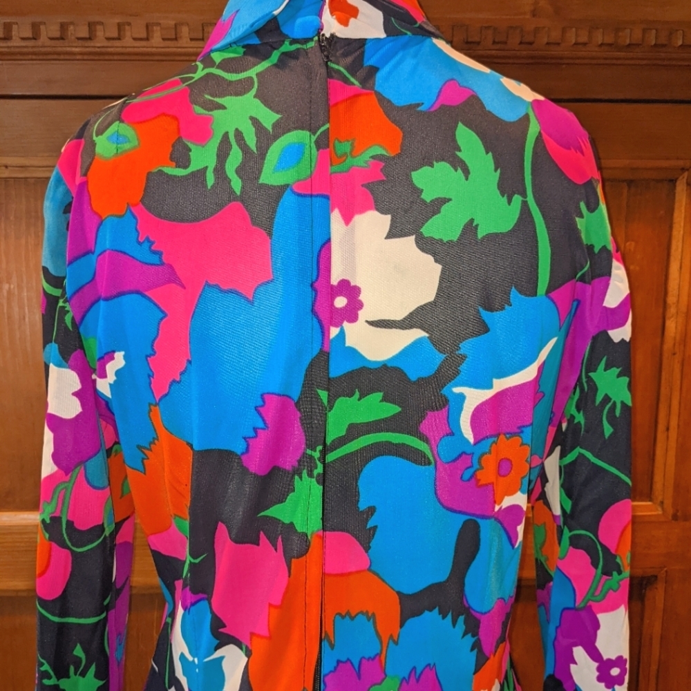 VTG 70's Psychedelic Dress Floor-length Long Sleeved Bright Florals Pucci Style - Picture 7 of 16